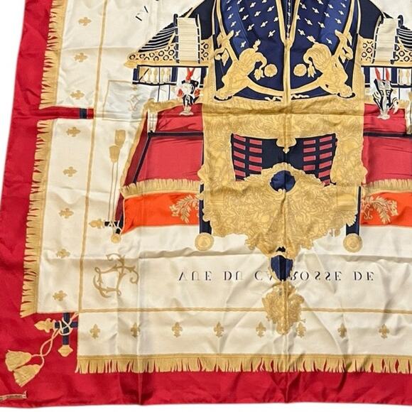 Hermès Silk Vue Du Carosse De La Galere La Reale Scarf 90 Red scarf - Picture 7 of 7